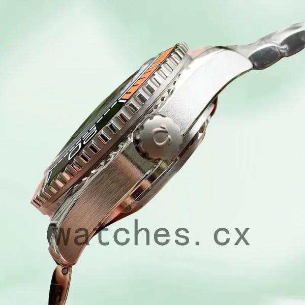 Omega Seamaster 44 mm 215.30.44.21.01.002 Men Asian Automatic Silver-tone - Image 2