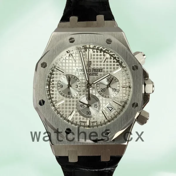 Audemars Piguet Royal Oak Men's 42mm 26320ST.OO.1220ST.02 Silver-tone - Image 2
