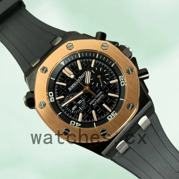 Audemars Piguet Royal Oak Offshore Diver 26703ST-BKR04 Men's 43mm Quartz/Automatic - Image 3