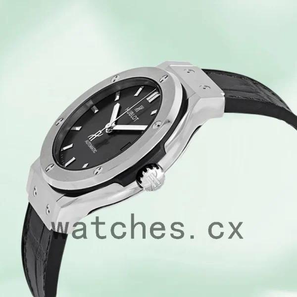 Hublot Classic Fusion 565.NX.7071.LR 43mm/42mm/45mm Men's Black Dial - Image 3