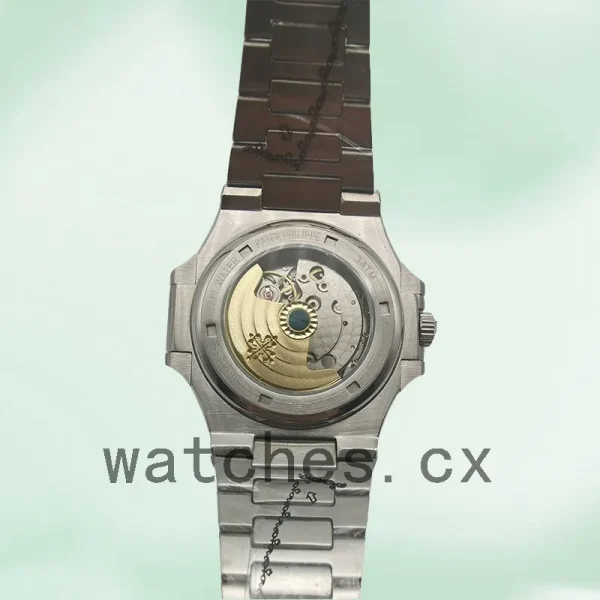Patek Philippe Nautilus 5711/1A-014 40mm Men's Bracelet - Image 4