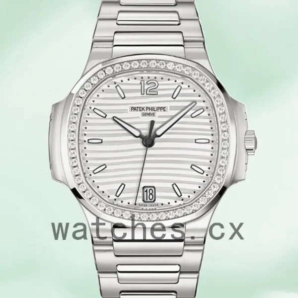 Patek Philippe Nautilus Ladies 7118/1200A-010 32mm White Dial - Image 2