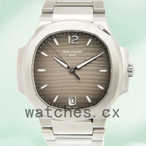Patek Philippe Nautilus 7118/1A-011 32mm Ladies Bracelet