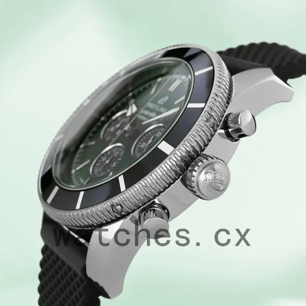 Breitling Superocean AB01621A1L1S1 46mm Men's Green Dial Quartz/Automatic - Image 3