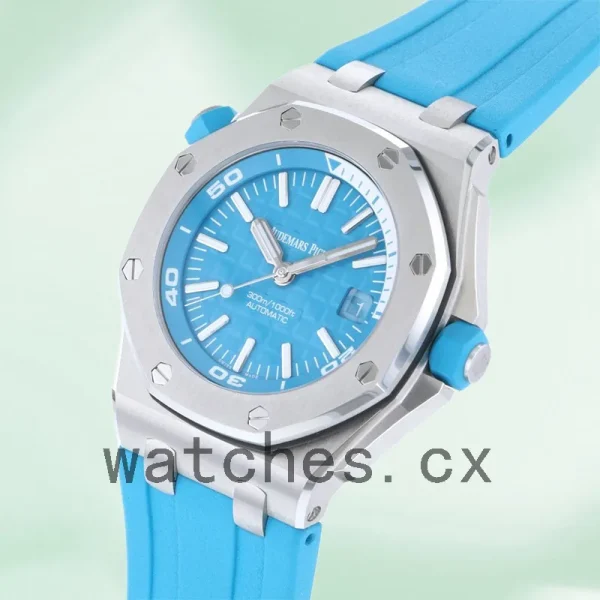 Audemars Piguet Royal Oak Offshore 15710ST.OO.A032CA.01 Men's 42mm Rubber Band Silver-tone - Image 4