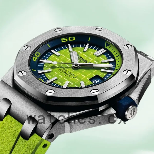 Audemars Piguet Royal Oak Offshore 15710ST.OO.A038CA.01 42mm Men's Silver-tone - Image 4