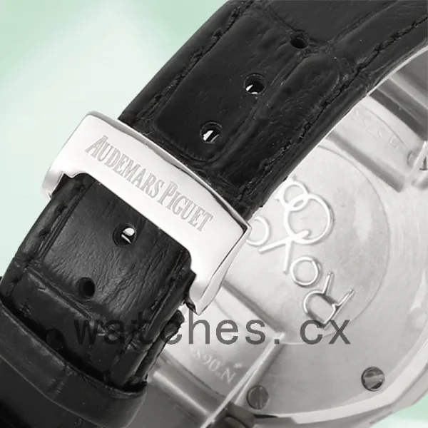 Audemars Piguet Royal Oak Men's 41mm 26120ST.OO.1220ST.03-L Leather Strap - Image 3