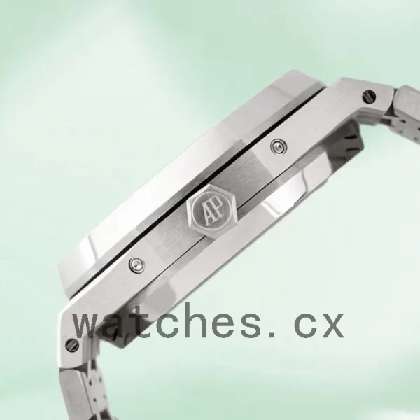 Audemars Piguet Royal Oak 26574PT.OO.1220PT.01 41mm Men's Automatic - Image 4