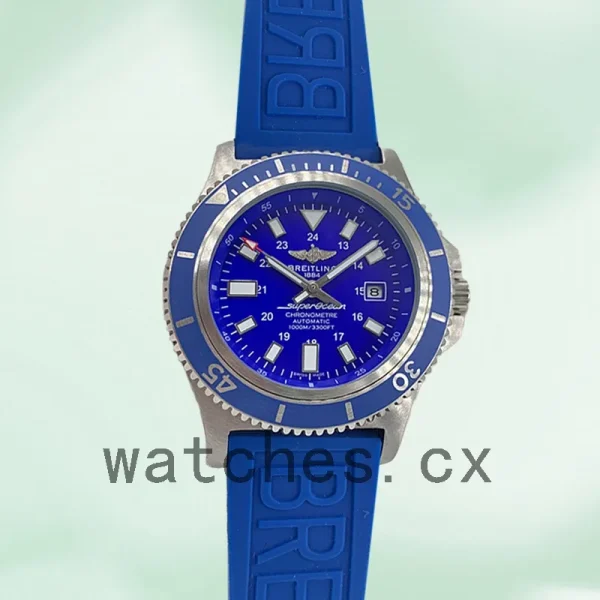 Breitling Superocean 46mm Men's Y1739316 Rubber Band - Image 2