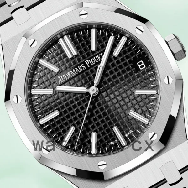 Audemars Piguet Royal Oak 15510ST.OO.1320ST.02 Men's 41mm Black Dial Silver-tone - Image 3