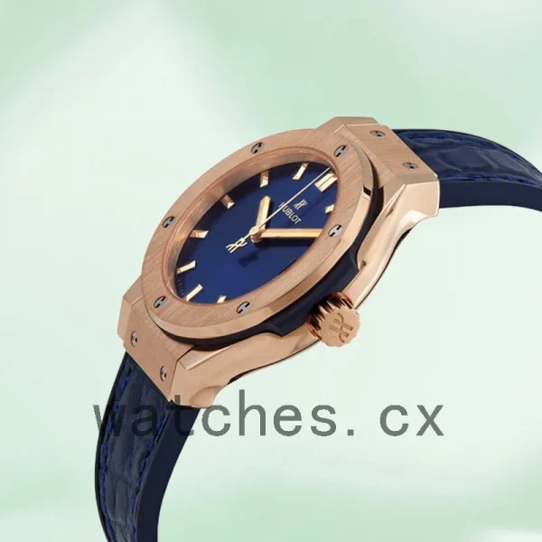 Hublot Classic Fusion 581.OX.7180.LR Ladies 33mm Leather Strap - Image 3