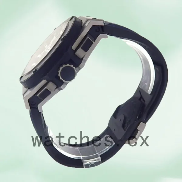 Hublot King Power Men 701.NX.0170.RX 48mm Rubber Band - Image 4