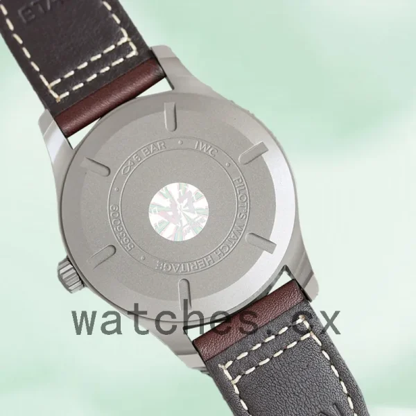 IWC Pilot IW327006 Men's 40mm Blue Dial - Image 4