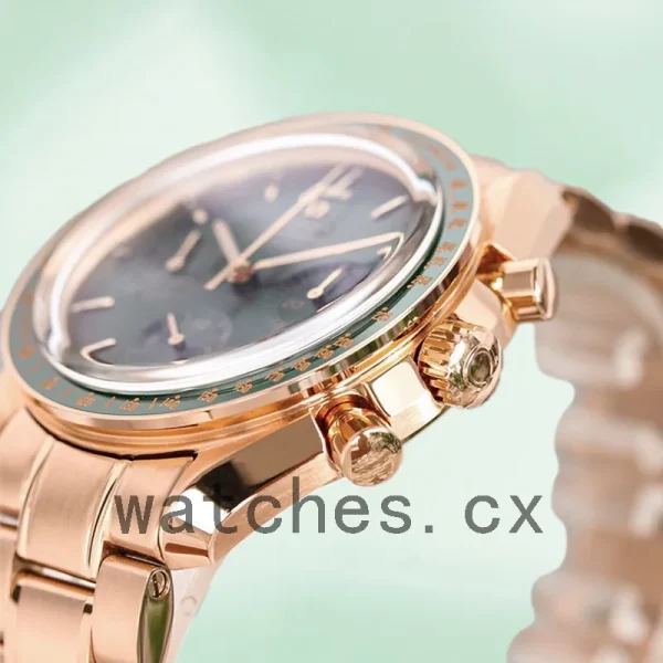Omega Speedmaster Men 42mm 310.60.42.50.10.001 Bracelet Green Dial - Image 4