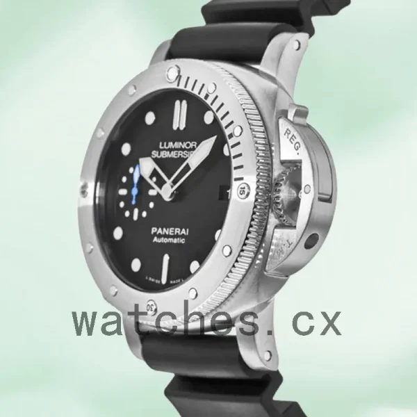 Panerai Luminor Submersible 47mm Men's PAM00682 Silver-tone Black Dial - Image 3