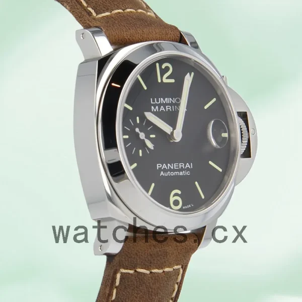 Panerai Luminor Marina 44mm Men's PAM01048 Black Dial Automatic - Image 3