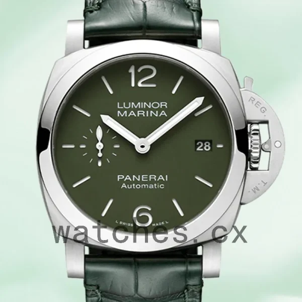 Panerai Luminor Marina 44mm PAM01304 Men's Silver-tone