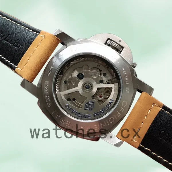 Panerai Luminor Men's 44mm PAM00557-001 Black Dial - Image 4