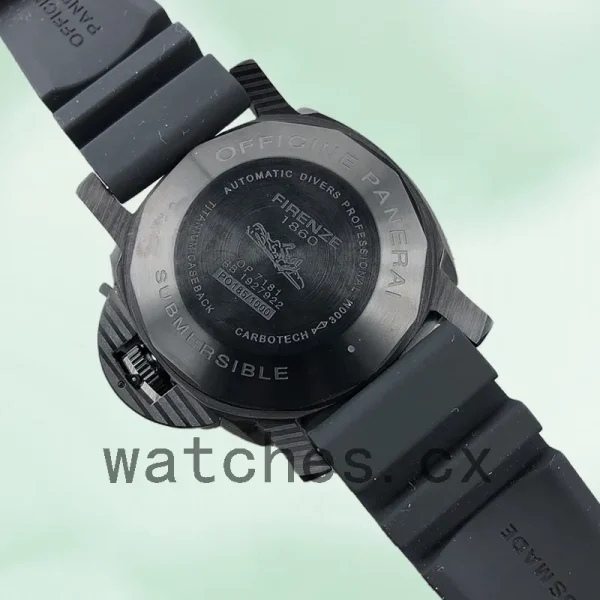 Panerai Submersible PAM00979 Men's 47mm Black Dial Automatic - Image 3