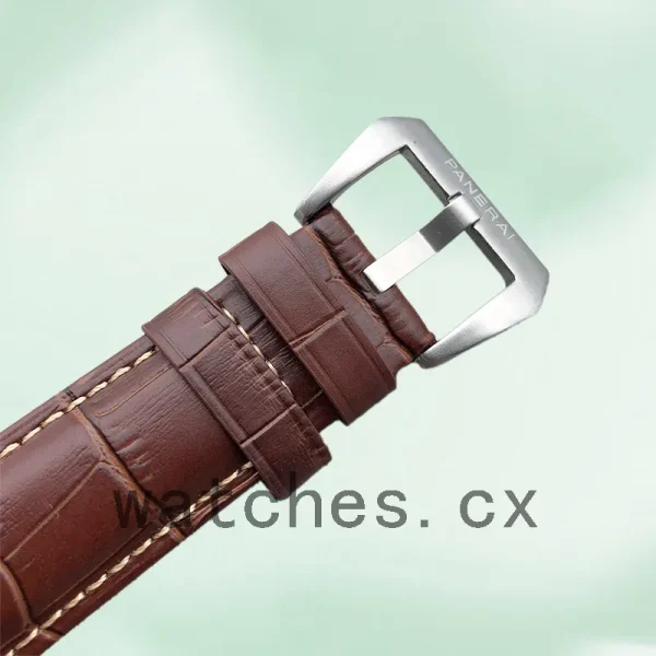 Panerai Luminor Marina PAM01116-001 44mm Men's Automatic - Image 4