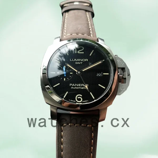 Panerai Luminor GMT Men's PAM01535 44mm Leather Strap Silver-tone - Image 4