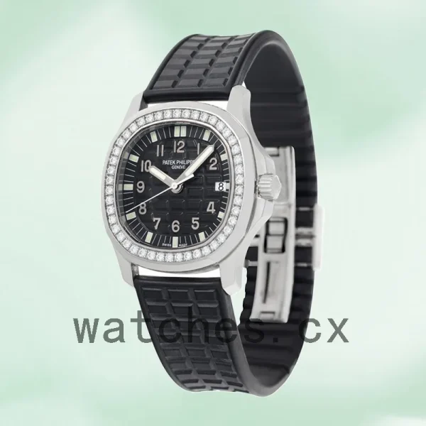 Patek Philippe Aquanaut Ladies 5067A-001 32mm Black Dial Silver-tone - Image 3