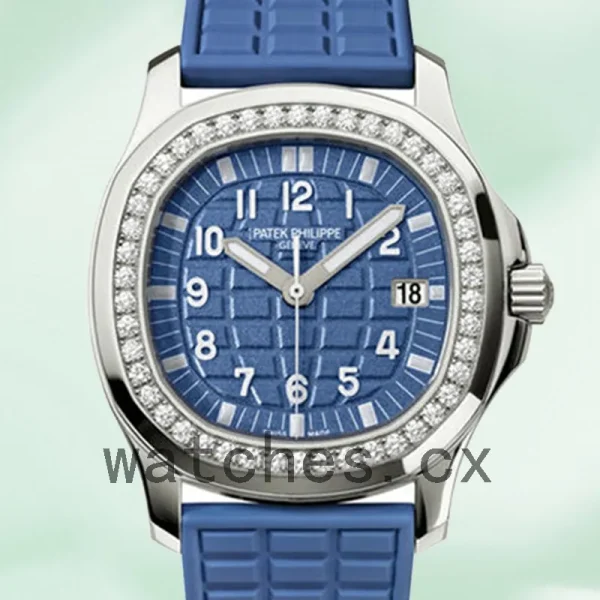 Patek Philippe Aquanaut 5067A-022 Ladies 32mm Blue Dial