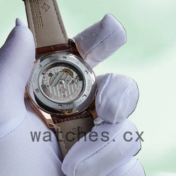 Patek Philippe Calatrava CalatravaWSL017 40mm Men's Leather Strap Rose Gold-tone - Image 4