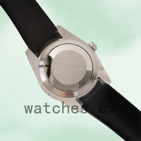 Rolex Submariner 116610 40mm Men's Silver-tone Automatic - Image 3