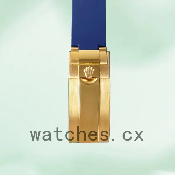Rolex Submariner 16613 Men's 40mm Gold-tone - Image 4