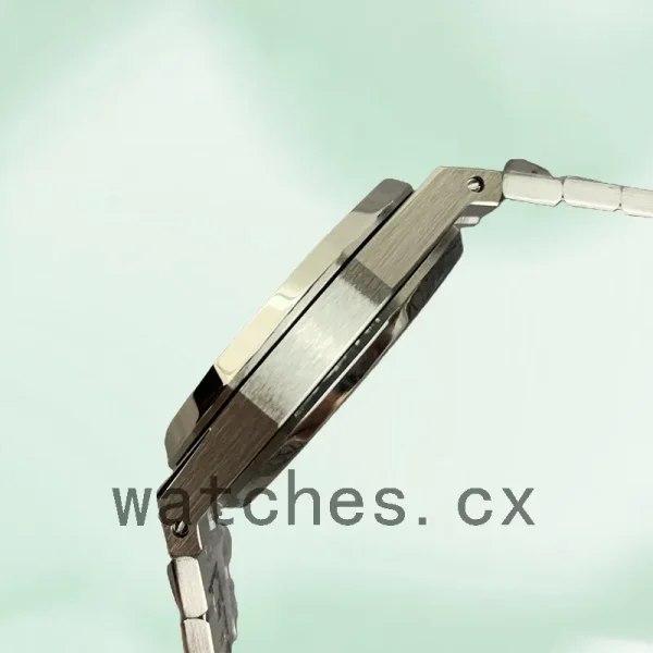 Audemars Piguet Royal Oak 43mm Men's RoyalOak012 Silver-tone - Image 4