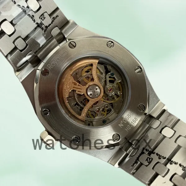Audemars Piguet Royal Oak 42mm Men's RoyalOak026 Silver-tone Bracelet - Image 4