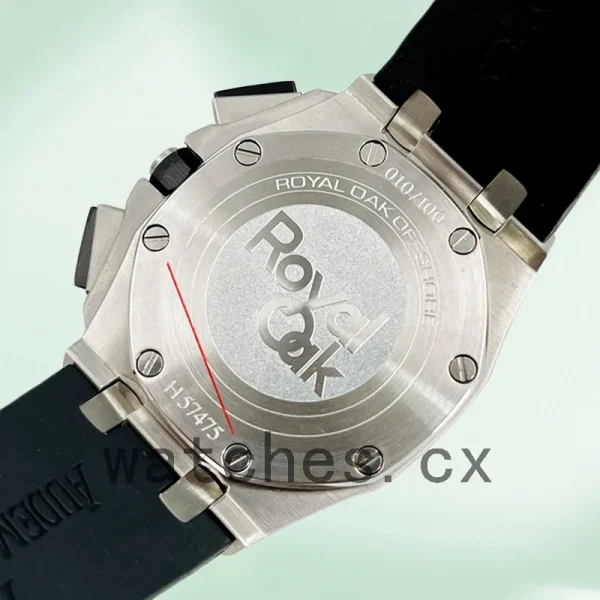 Audemars Piguet Royal Oak Offshore Men's RoyalOakOffshore018 44.7mm Black Dial Quartz/Automatic - Image 4