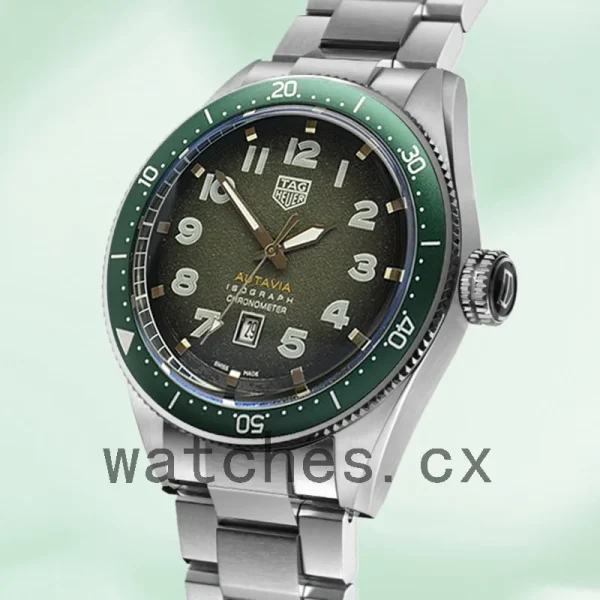 Tag Heuer Autavia 43mm WBE5114-002 Men Bracelet Silver-tone - Image 3