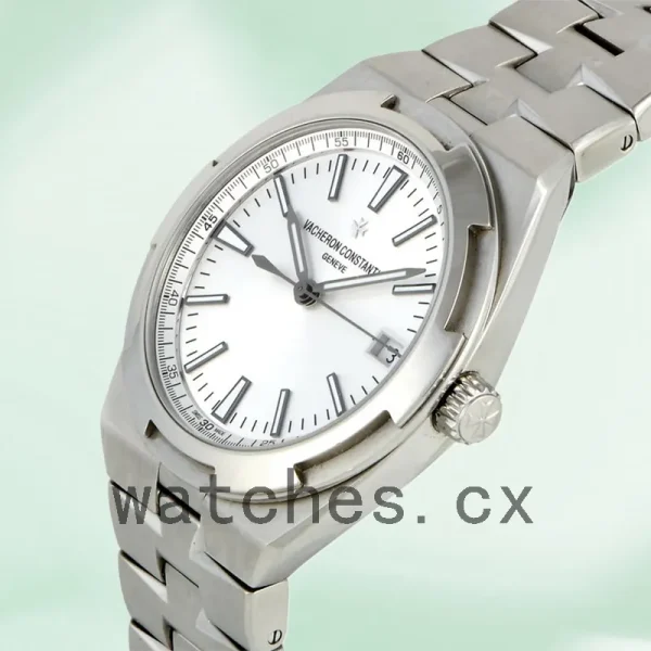 Vacheron Constantin Overseas Men 4500V/110A-B126 42mm White Dial - Image 3