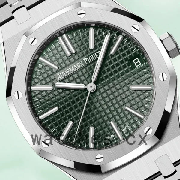 Audemars Piguet Royal Oak 15510ST.OO.1320ST.04 Men's 41mm Automatic - Image 3